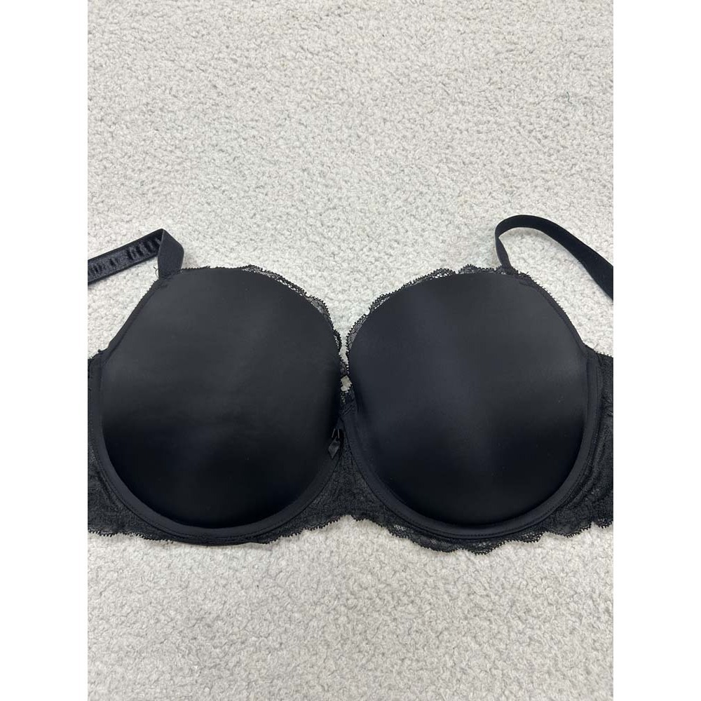 Torrid Bra 44D Push Up Bra Smooth T-Shirt